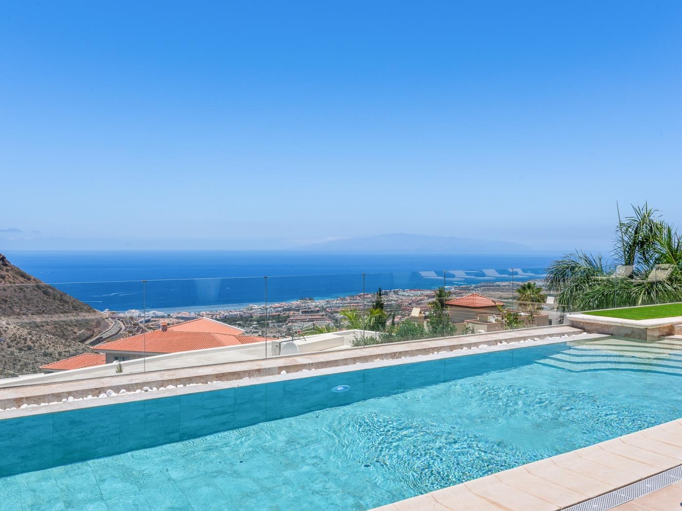 Luxury Villas in Tenerife, Casa Roque  image 39